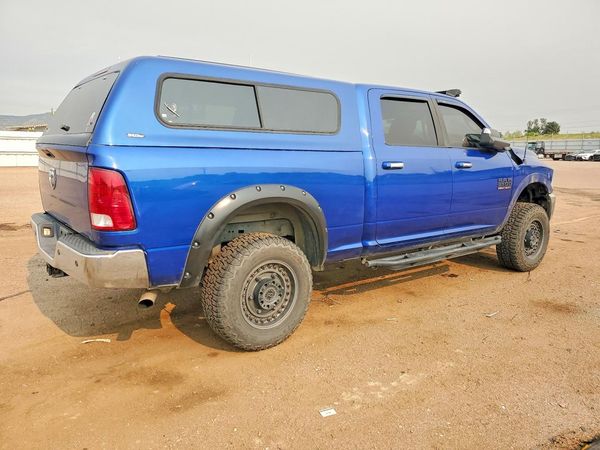 2015 RAM 2500 SLT CREW CAB 4X4