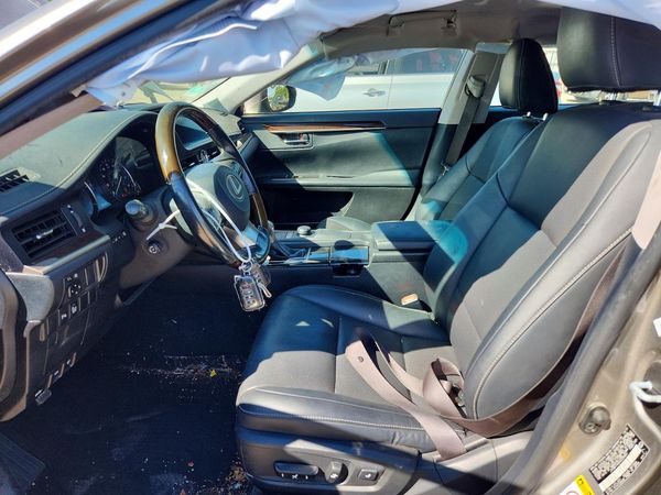 2016 LEXUS ES 350