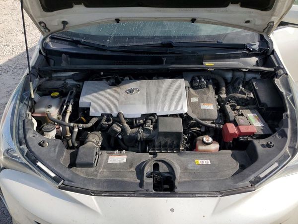 2017 TOYOTA PRIUS One/Two