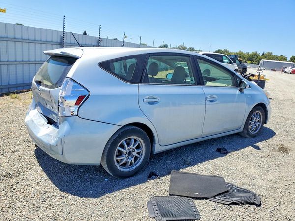 2012 TOYOTA PRIUS V TW