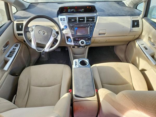2012 TOYOTA PRIUS V TW