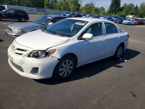 2013 TOYOTA COROLLA