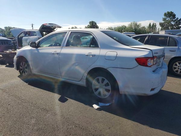 2013 TOYOTA COROLLA