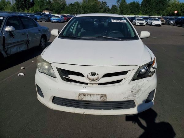 2013 TOYOTA COROLLA