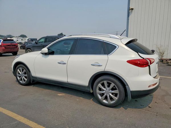 2015 INFINITI QX50