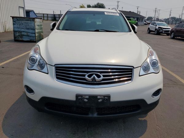 2015 INFINITI QX50