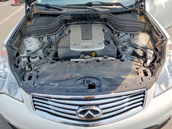 2015 INFINITI QX50