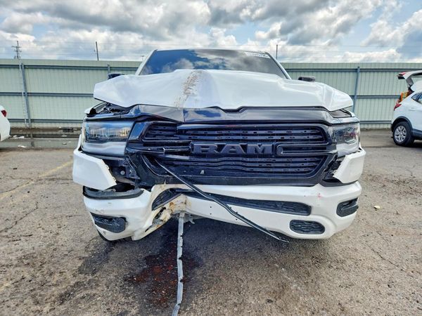 2021 RAM 1500 LARAMIE CREW CAB 4X4