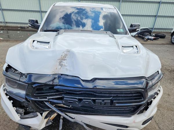 2021 RAM 1500 LARAMIE CREW CAB 4X4