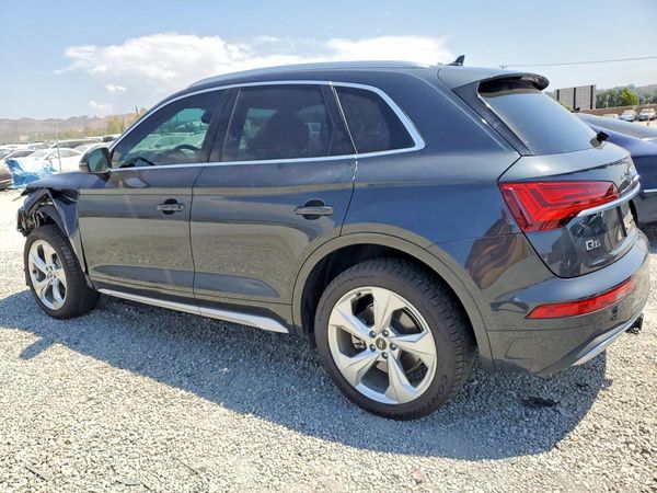 2021 AUDI Q5 quattro Premium Plus