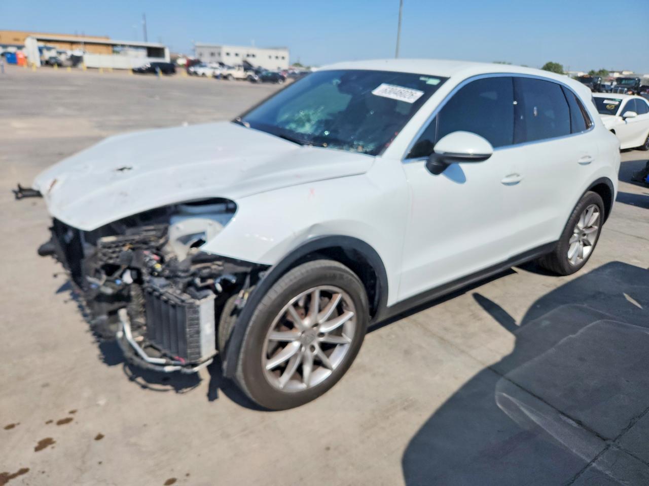 2022 PORSCHE CAYENNE Base
