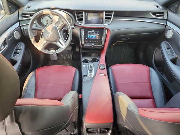 2024 INFINITI QX50