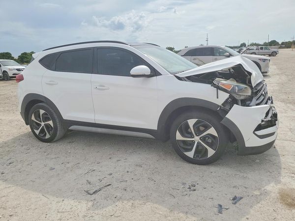 2018 HYUNDAI TUCSON