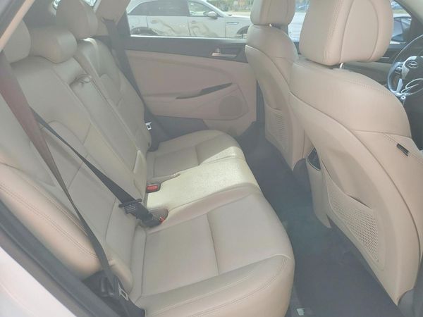 2018 HYUNDAI TUCSON