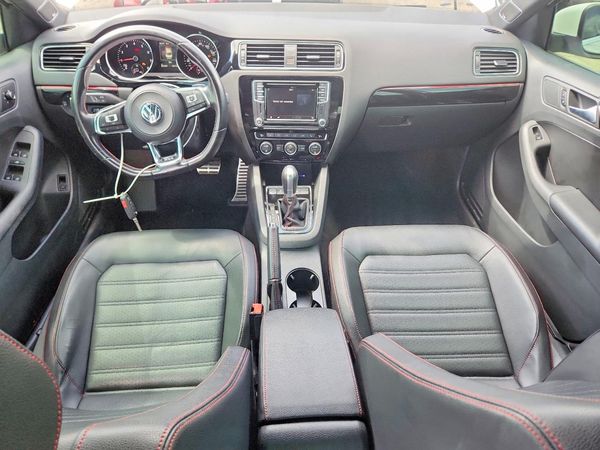 2018 VOLKSWAGEN JETTA GLI