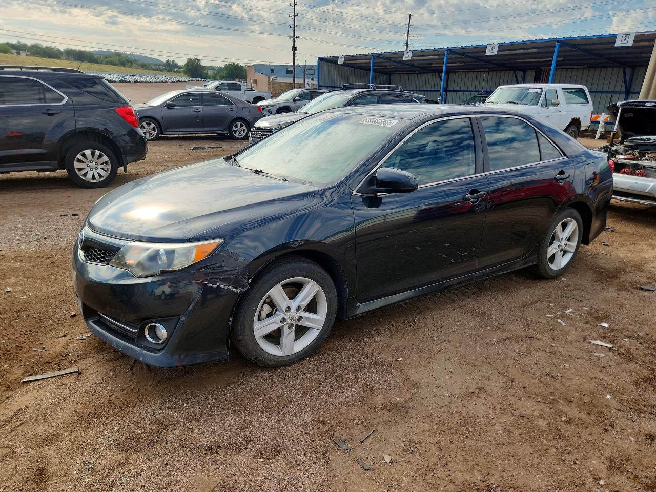 2012 TOYOTA CAMRY