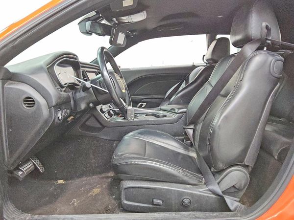 2016 DODGE CHALLENGER SXT