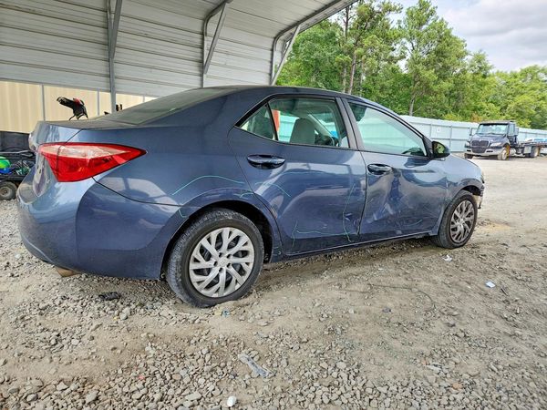 2019 TOYOTA COROLLA