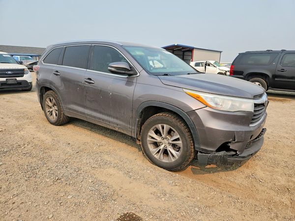 2015 TOYOTA HIGHLANDER