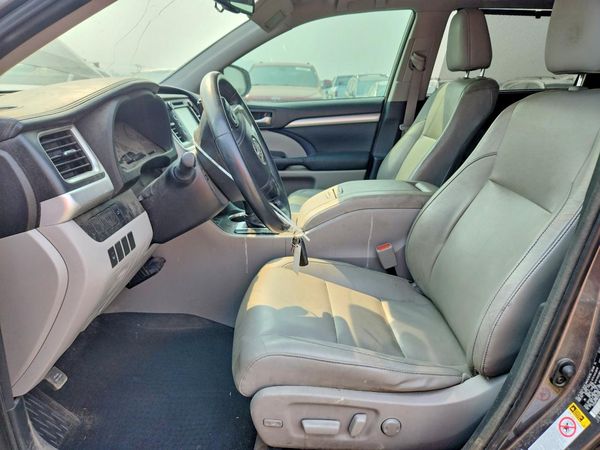 2015 TOYOTA HIGHLANDER