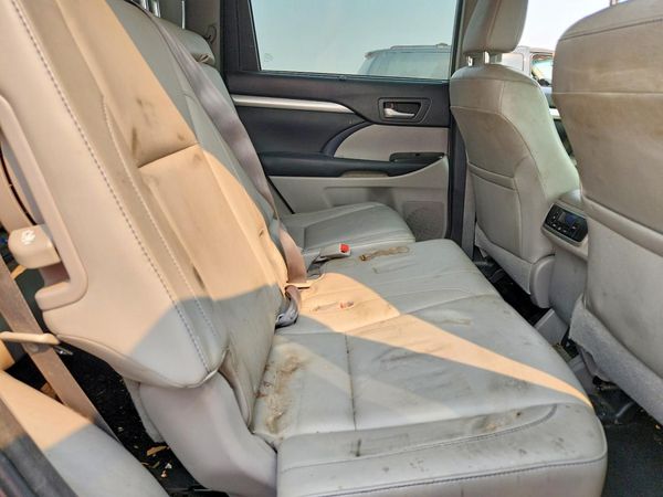 2015 TOYOTA HIGHLANDER