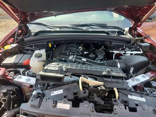 2025 JEEP GRAND CHEROKEE Laredo, Altitude