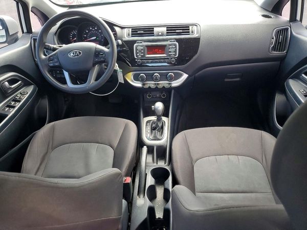 2017 KIA RIO LX