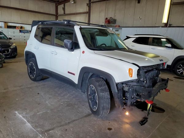2015 JEEP RENEGADE Trailhawk