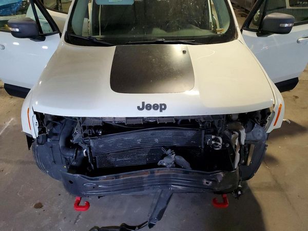 2015 JEEP RENEGADE Trailhawk