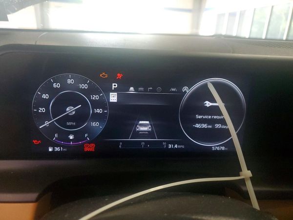 2024 KIA SELTOS EX