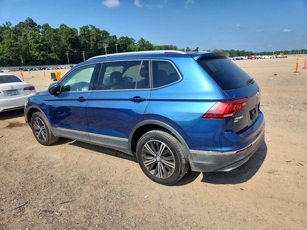 2018 VOLKSWAGEN TIGUAN SE, SEL