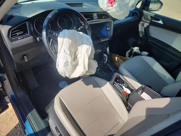 2018 VOLKSWAGEN TIGUAN SE, SEL