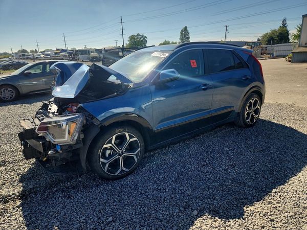 2023 KIA NIRO
