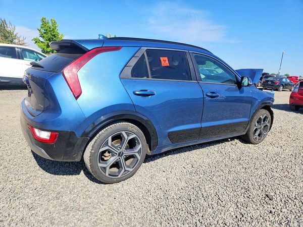 2023 KIA NIRO