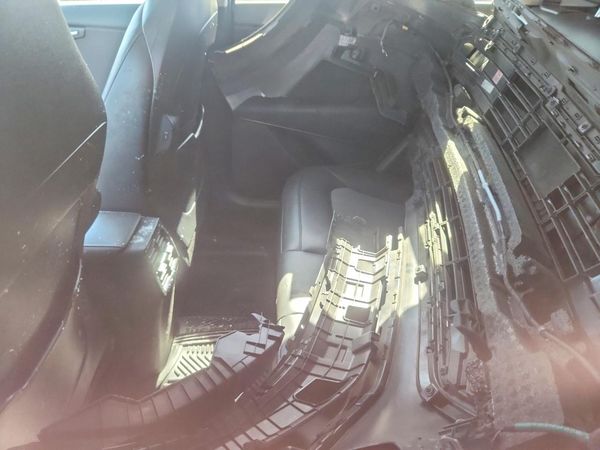 2023 KIA NIRO