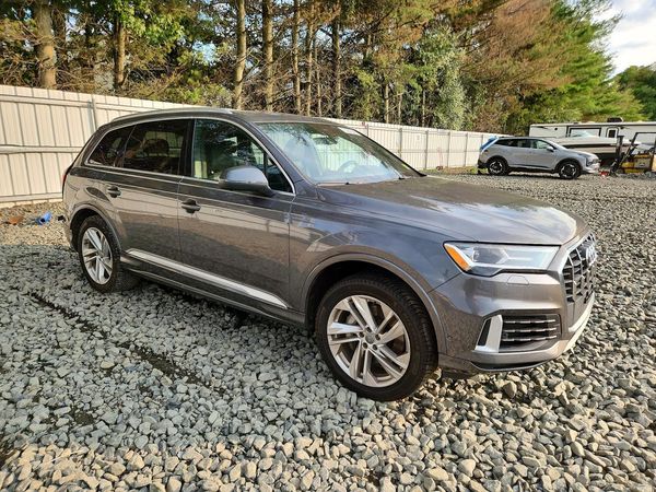 2021 AUDI Q7