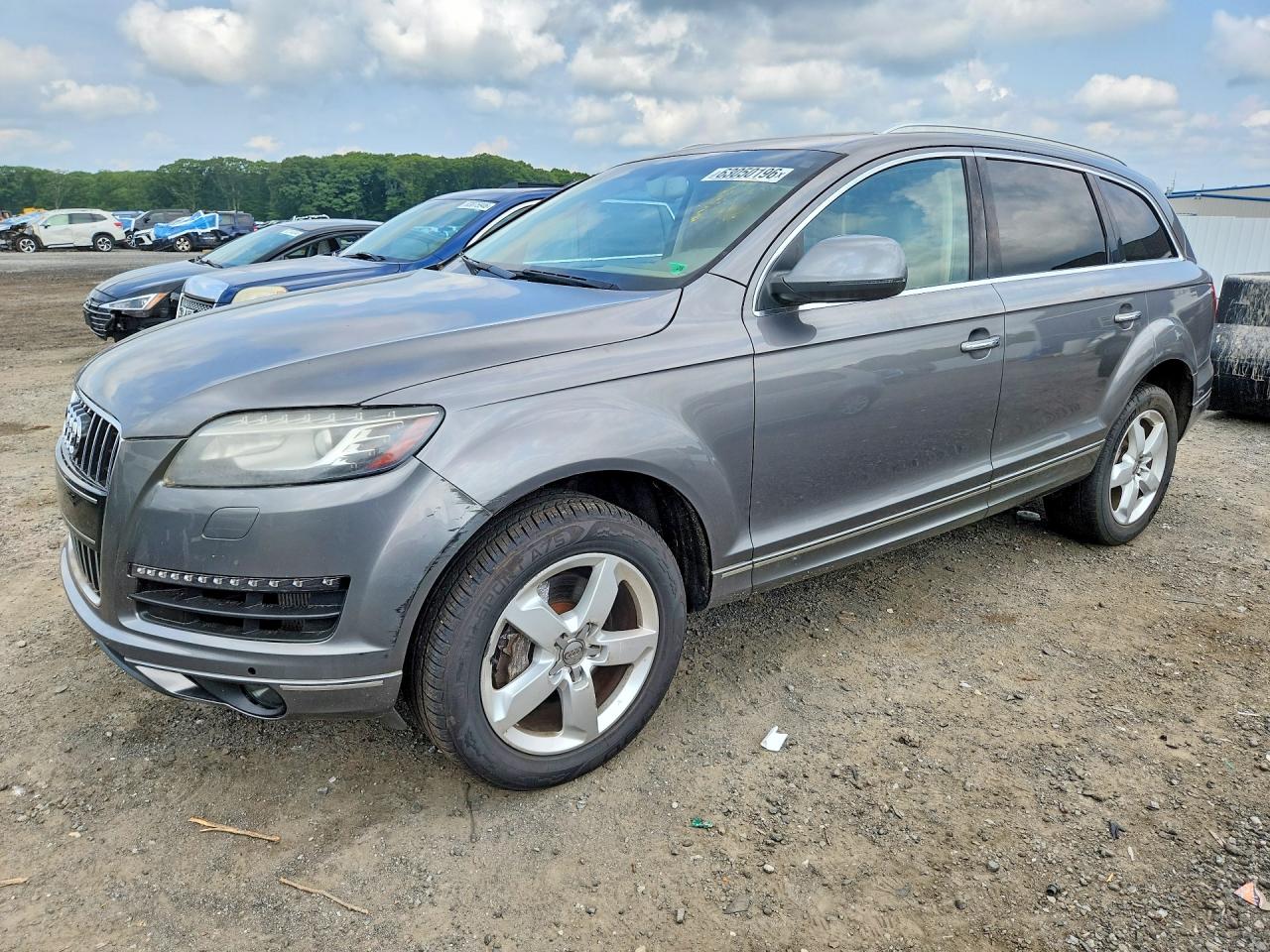 2013 AUDI Q7 Premium Plus