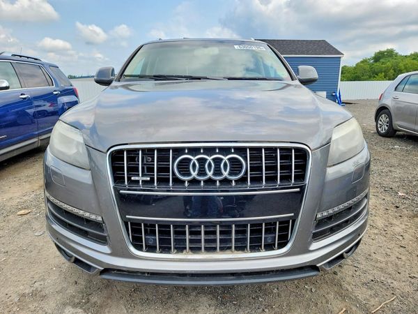 2013 AUDI Q7 Premium Plus