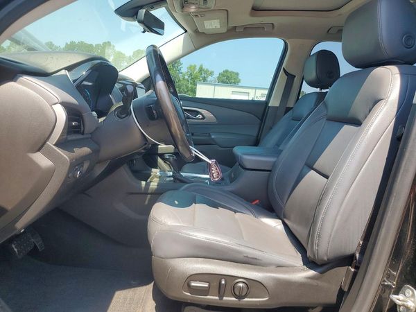 2018 CHEVROLET TRAVERSE LT