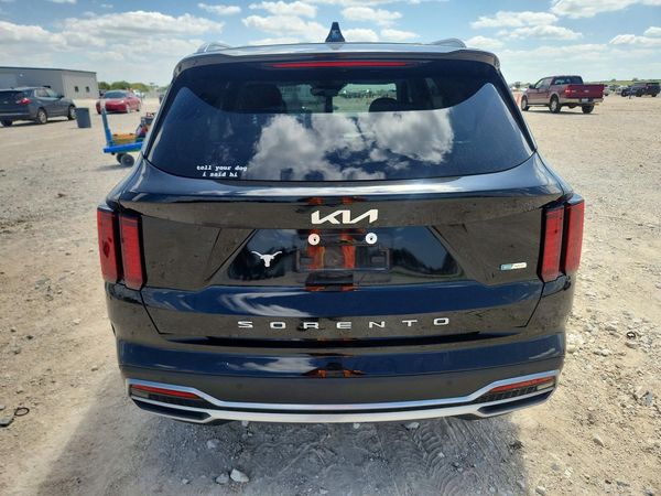 2022 KIA SORENTO S