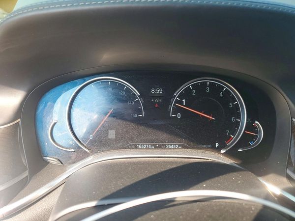 2016 BMW 750 xDrive