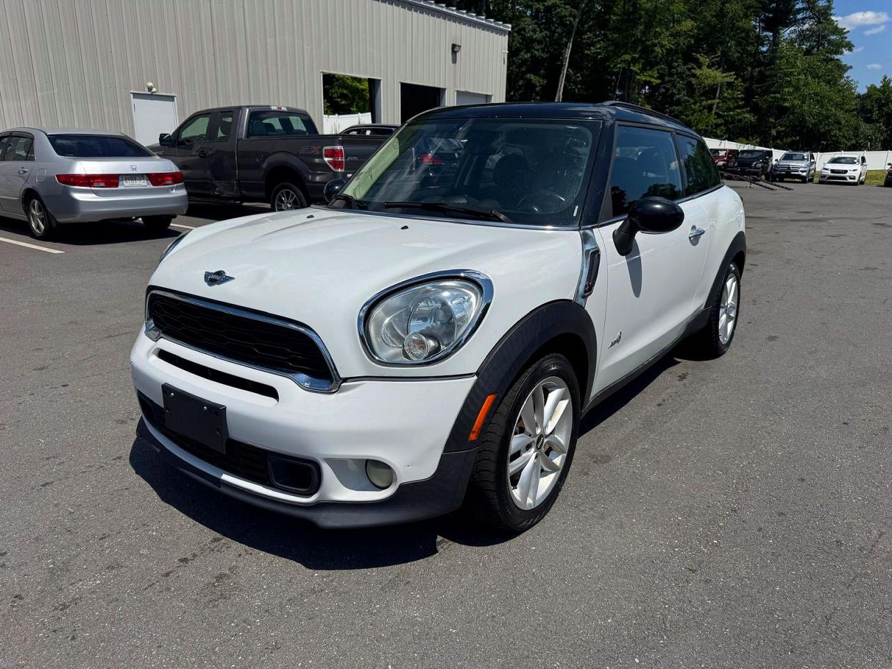 2014 MINI COOPER