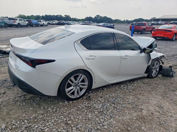 2022 LEXUS IS 300 Comfort