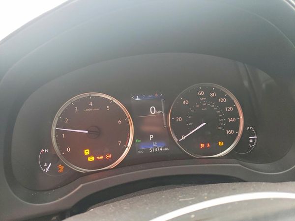 2022 LEXUS IS 300 Comfort