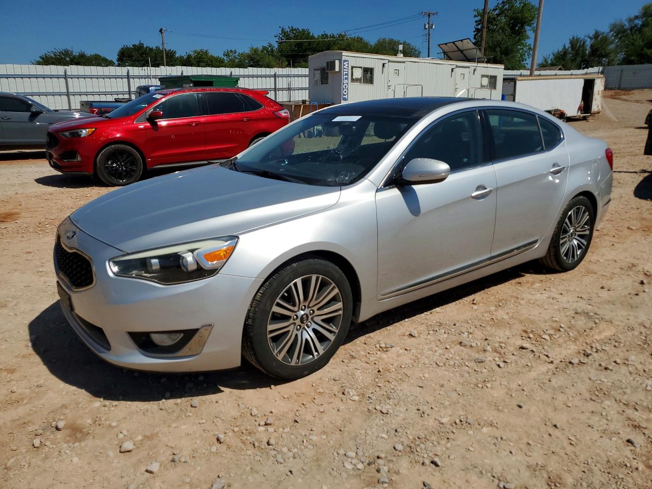 2016 KIA CADENZA Luxury