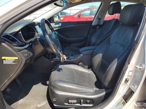 2016 KIA CADENZA Luxury