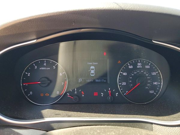 2016 KIA CADENZA Luxury