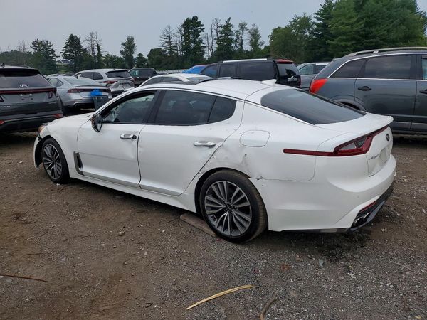 2019 KIA STINGER