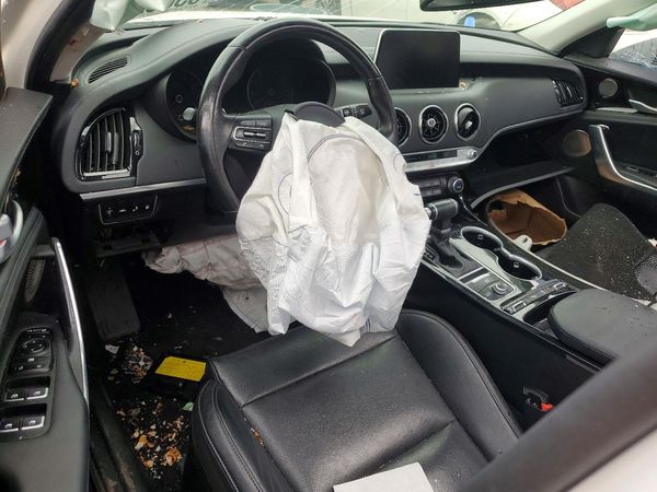 2019 KIA STINGER