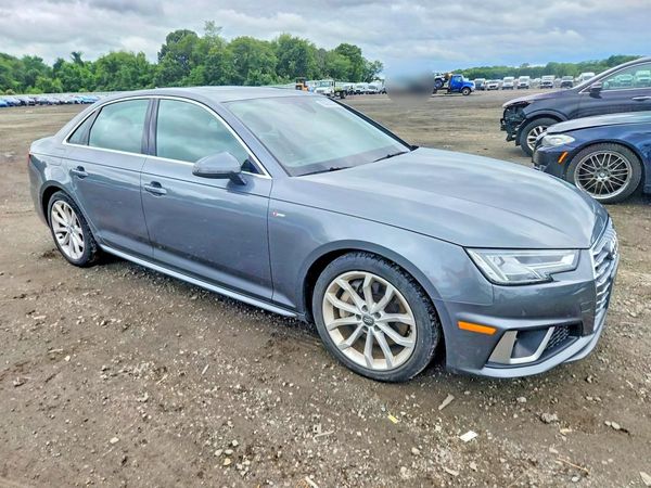 2019 AUDI A4 quattro Premium Plus